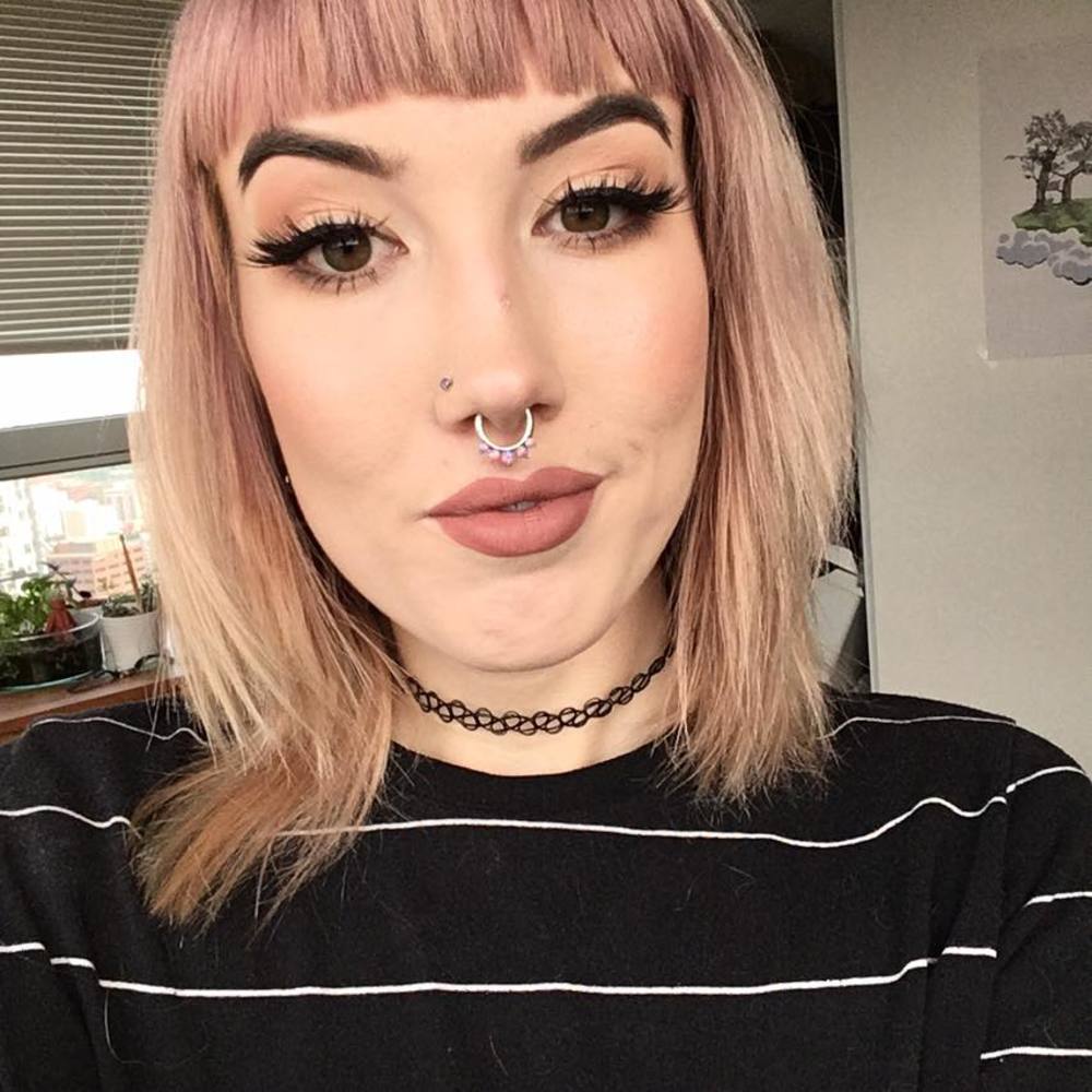 Meet your Posher, Emma